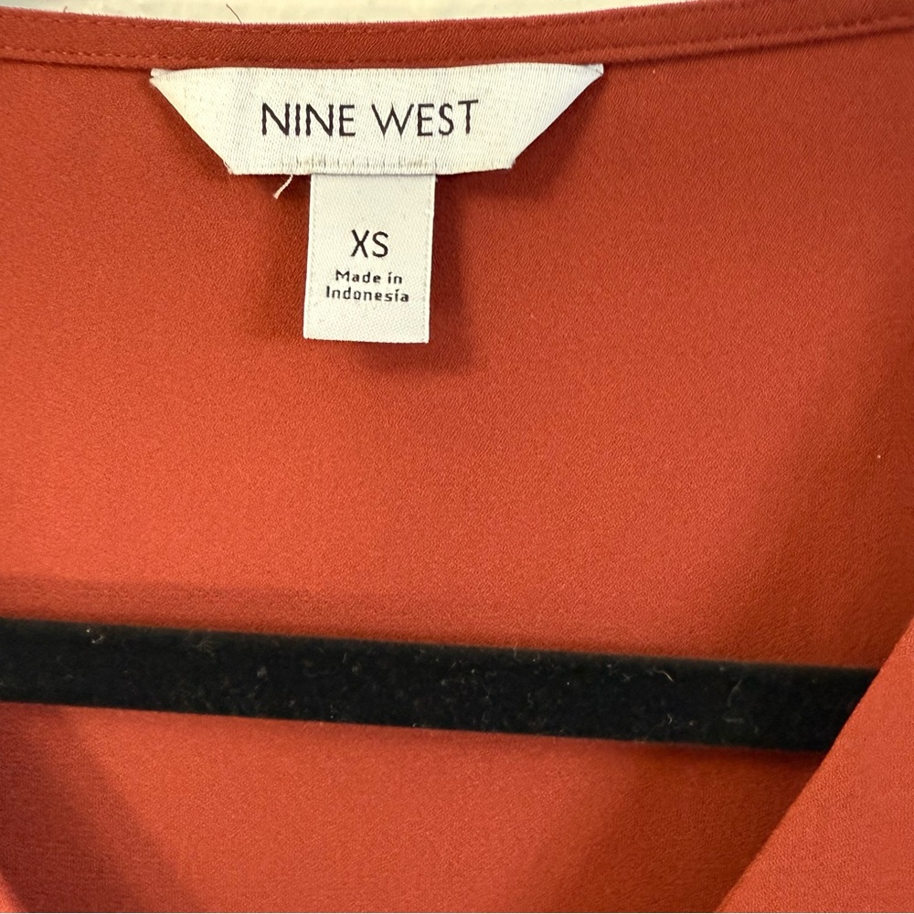 Nine West Women's Rust Sleeveless Tank Top - Picture 3 of 4